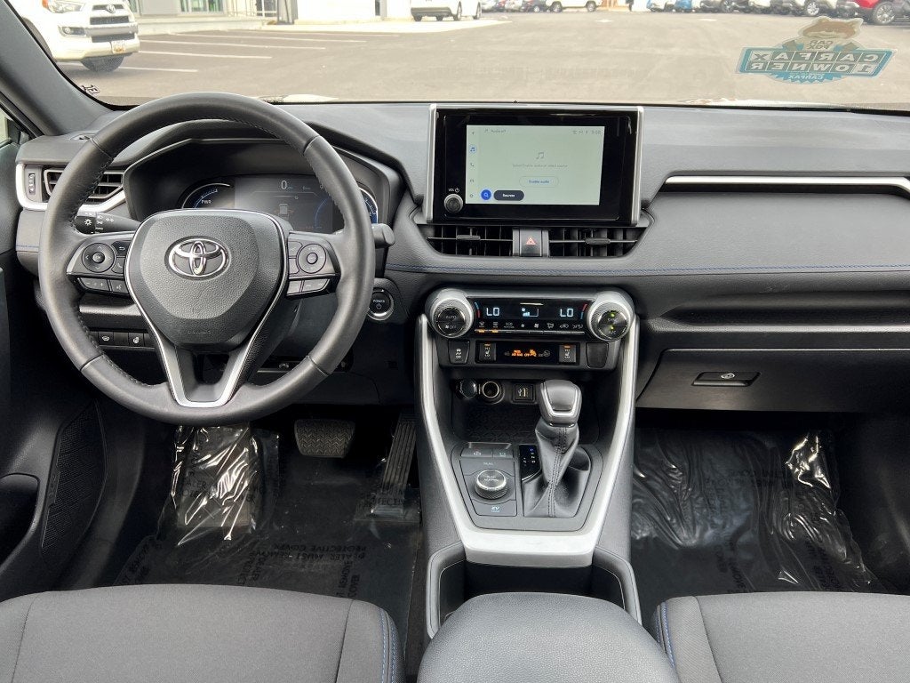 2023 Toyota RAV4 Hybrid SE
